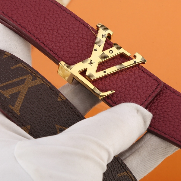 激安ルイヴィトンベルト背面デザイン